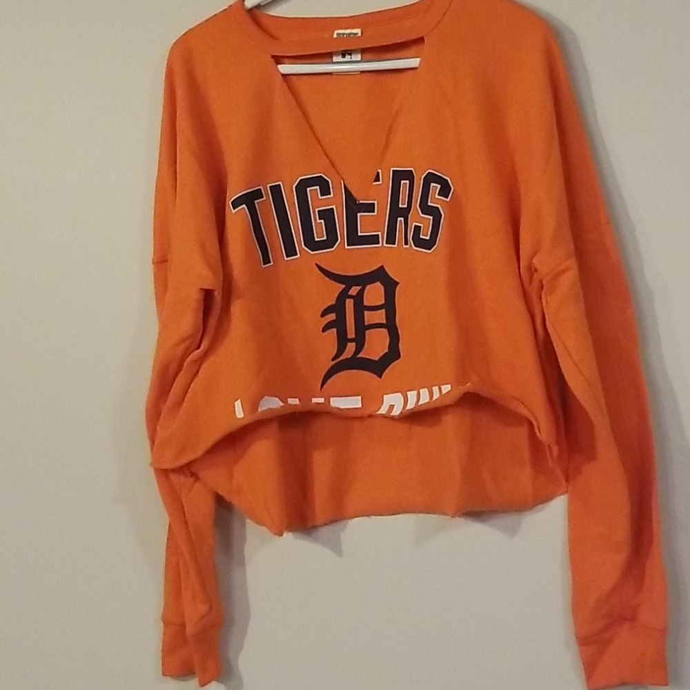 PINK Detroit Tiger's cropped sweatshirt